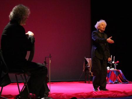 Imagen Rafael Álvarez ‘El Brujo’ volverá a exponerse ante un teatro Juan Bravo lleno para interpretar ‘El viaje del monstruo fiero’